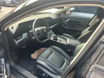 Bestune B70 2021, 51000 км, за 5856.27 USD