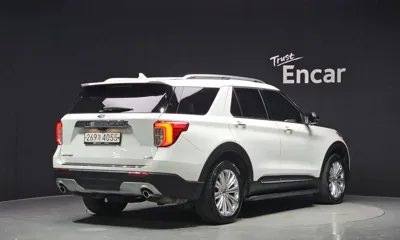 Ford Explorer 2020, 60101 км, за 17133.56 USD