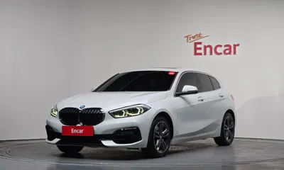 BMW 1-Series · 2022 год