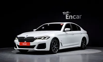 BMW 5-Series · 2023 год