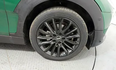 MINI Clubman 2021, 42584 км, за 12817.97 USD