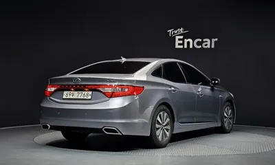 Hyundai Grandeur 2016, 95652 км, за 8347.9 USD