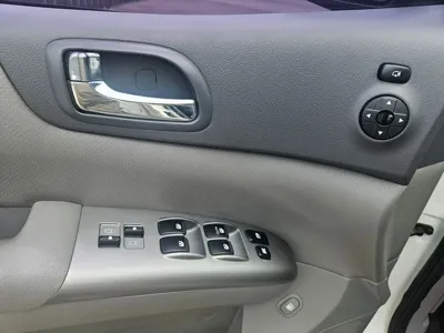 Kia Canival 2013, 164318 км, за 2625.71 USD - фото 9