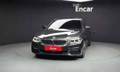 BMW 5-Series 2019, 64345 км, за 18169.8 USD