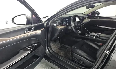 Kia K5 2022, 44640 км, за 26441.06 USD - фото 10