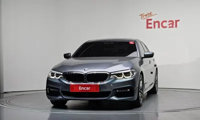 BMW 5-Series 2017, 46801 км, за 17263.85 USD