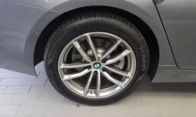 BMW 5-Series 2017, 46801 км, за 17263.85 USD