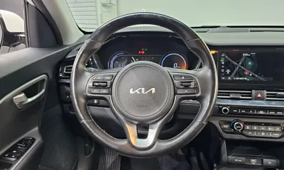 Kia Niro 2023, 49109 км, за 13874.94 USD - фото 13
