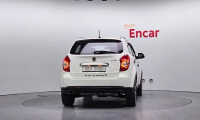 KG_Mobility_Ssangyong KORANDO 2015, 185766 км, за 2048.23 USD