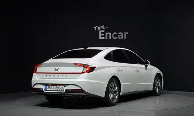 Hyundai Sonata 2023, 46985 км, за 13456.74 USD
