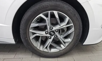Hyundai Sonata 2023, 46985 км, за 13456.74 USD - фото 21