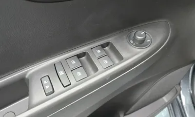 ChevroletGMDaewoo Spark 2019, 103359 км, за 4437.08 USD - фото 14