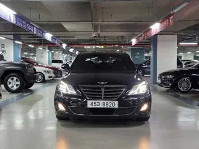Hyundai Genesis 2012, 218704 км, за 4588.42 USD