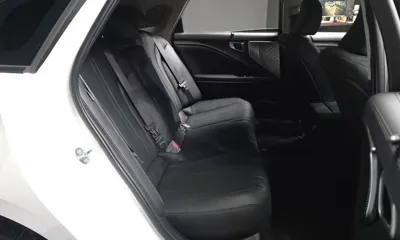 Kia K8 2024, 8102 км, за 18970.72 USD - фото 12