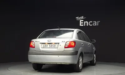Kia Pride 2008, 18821 км, за 2276.87 USD
