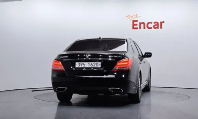 Hyundai Equus 2015, 380584 км, за 2980.13 USD