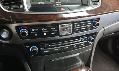 Hyundai Equus 2015, 380584 км, за 2980.13 USD - фото 17