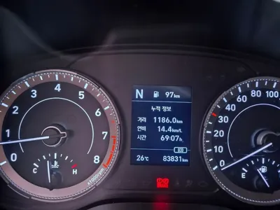 Hyundai Venue 2020, 83819 км, за 7676.3 USD