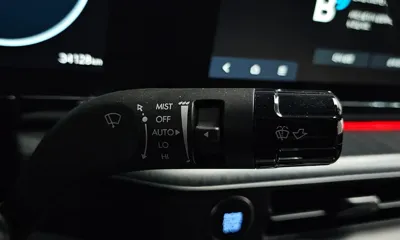 Hyundai Grandeur 2025, 34128 км, за 28226.34 USD - фото 36