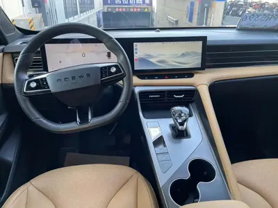 Roewe RX5 2022, 30000 км, за 6003.42 USD