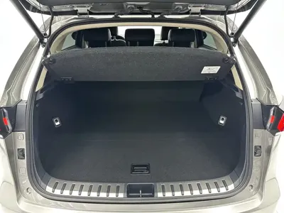Lexus NX 2021, 43000 км, за 33813.35 USD - фото 17