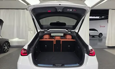 Mercedes-Benz GLC-Class 2025, 13928 км, за 51940.44 USD - фото 20