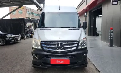 Mercedes-Benz Sprinter 2014, 72632 км, за 27152.3 USD