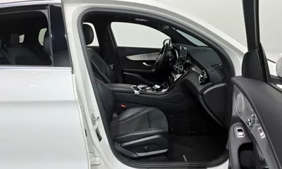 Mercedes-Benz GLC-Class 2019, 94410 км, за 19860.64 USD - фото 11