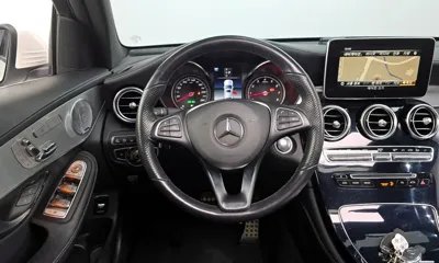 Mercedes-Benz GLC-Class 2019, 94410 км, за 19860.64 USD - фото 13