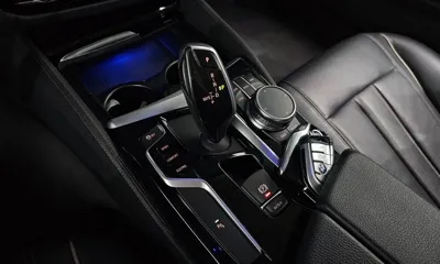 BMW 5-Series 2018, 132711 км, за 12228.99 USD - фото 9