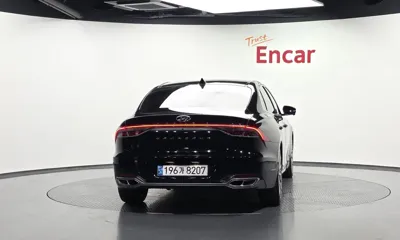 Hyundai Grandeur 2020, 128347 км, за 12465.54 USD