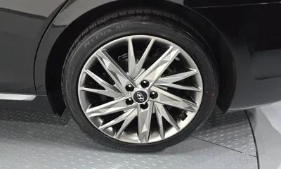 Hyundai Grandeur 2020, 128347 км, за 12465.54 USD - фото 21