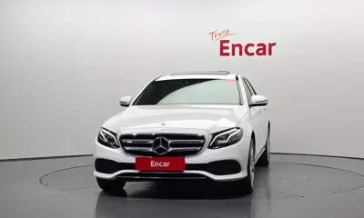 Mercedes-Benz E-Class 2018, 175412 км, за 14301.5 USD