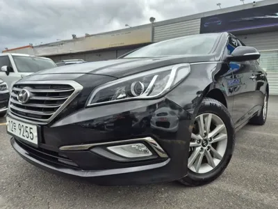 Hyundai Sonata 2015, 273000 км, за 2459.07 USD