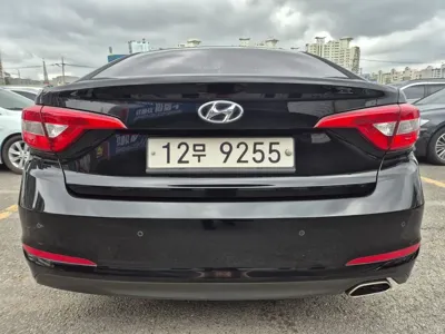 Hyundai Sonata 2015, 273000 км, за 2459.07 USD