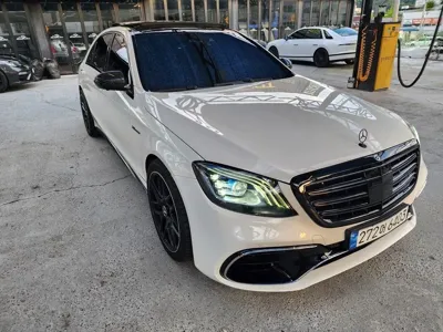 Mercedes-Benz S-Class 2015, 208000 км, за 27322.43 USD