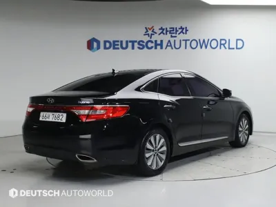Hyundai Grandeur 2015, 128680 км, за 6012.55 USD