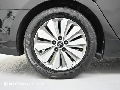 Hyundai Grandeur 2015, 128680 км, за 6012.55 USD