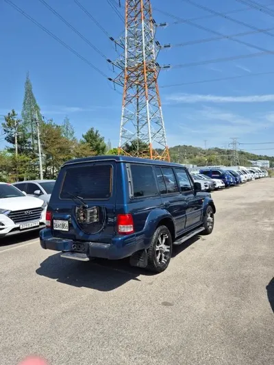 Hyundai Galloper 2000, 200747 км, за 2297.49 USD