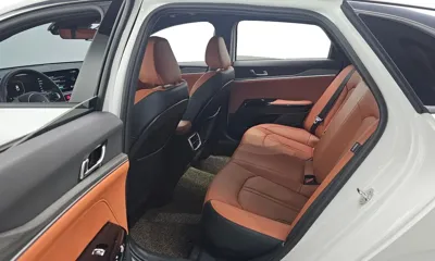 Kia K5 2025, 1599 км, за 21150.81 USD - фото 12