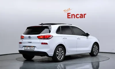 Hyundai i30 2018, 41013 км, за 7469.28 USD