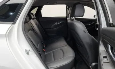 Hyundai i30 2018, 41013 км, за 7469.28 USD - фото 11