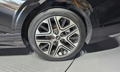 Hyundai Grandeur 2023, 131722 км, за 16735.03 USD - фото 21
