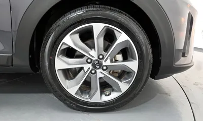 Kia Stonic 2018, 34246 км, за 8270.97 USD