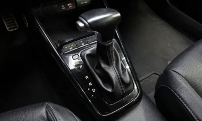 Kia Stonic 2018, 34246 км, за 8270.97 USD - фото 9