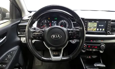 Kia Stonic 2018, 34246 км, за 8270.97 USD - фото 13