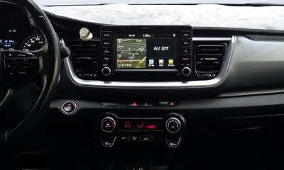 Kia Stonic 2018, 34246 км, за 8270.97 USD - фото 14
