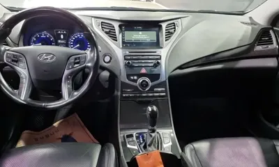 Hyundai Grandeur 2016, 100830 км, за 5291.39 USD - фото 7