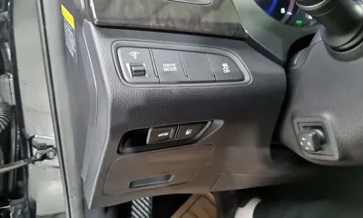 Hyundai Grandeur 2016, 100830 км, за 5291.39 USD - фото 14