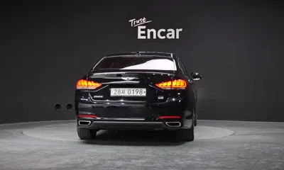 Hyundai Genesis 2016, 158693 км, за 5880.41 USD